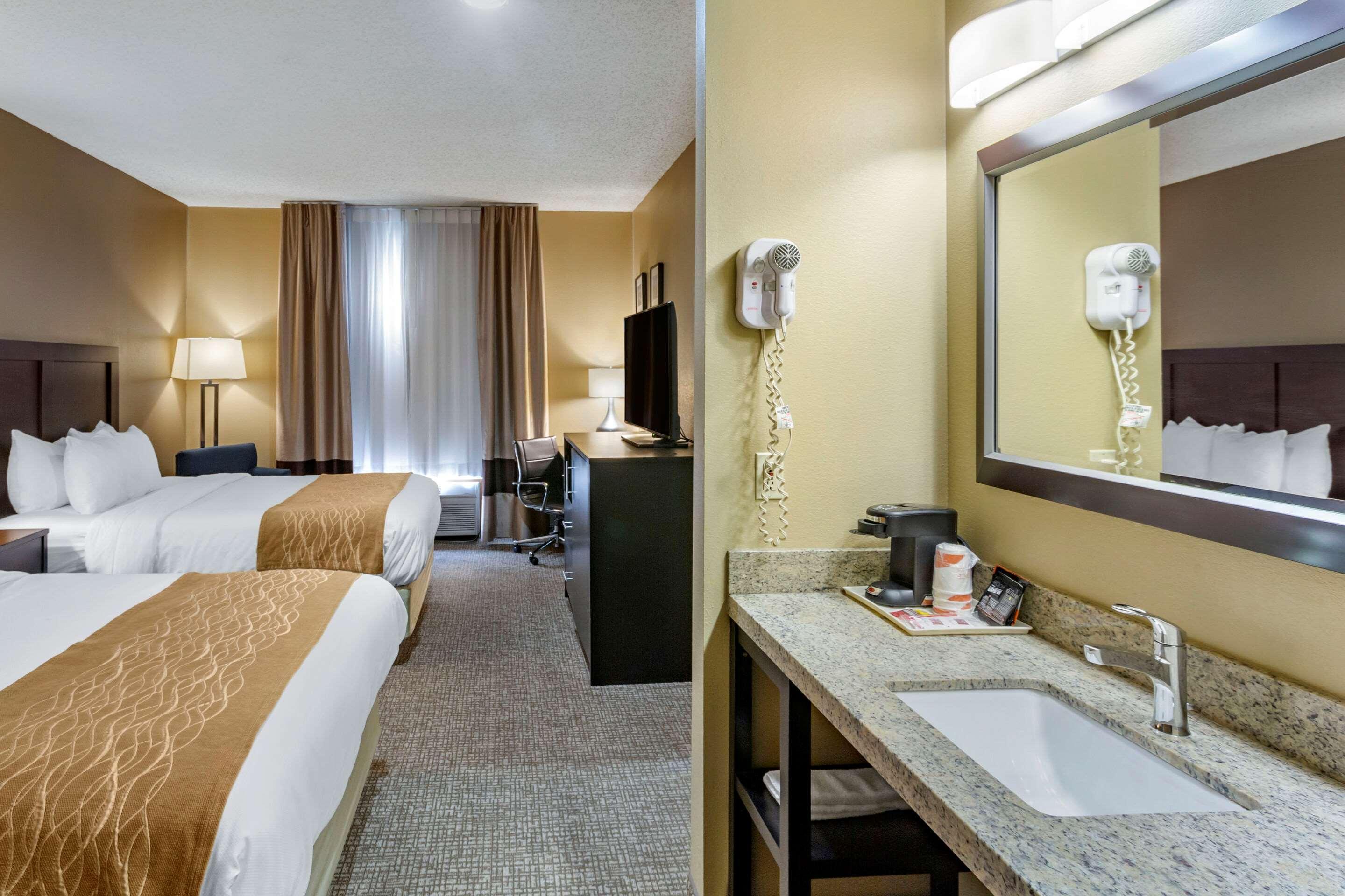 Comfort Inn Evanston I-80 Bagian luar foto